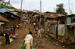 “Mafia nước” ở khu ổ chuột Kenya